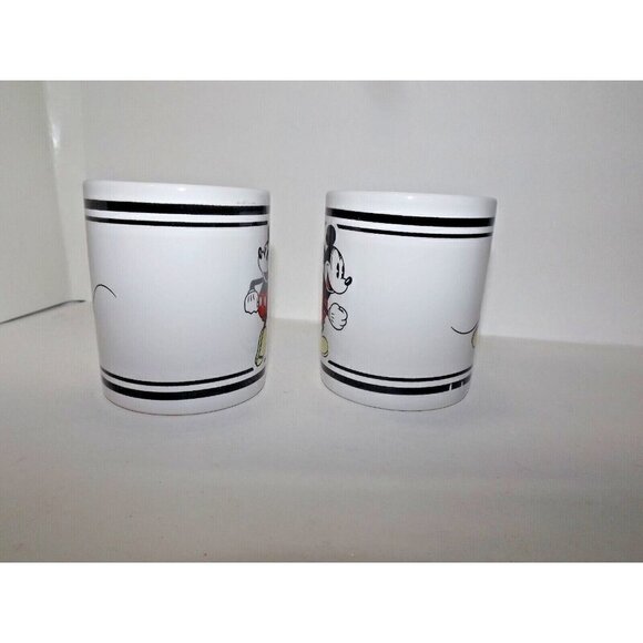 Disney Gibson Mickey Mouse set of 2 Mugs - Picture 4 of 7